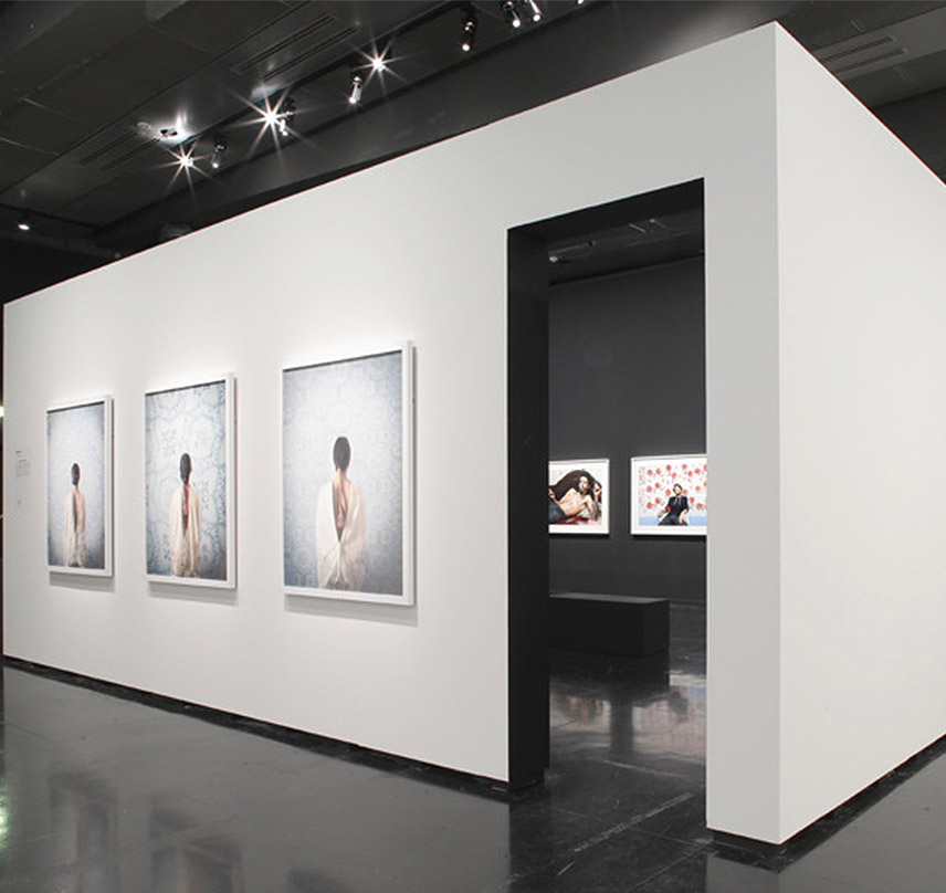 Exposition Deuxième Biennale Des Photographes Du Monde Arabe Contemporain à l'Institut du Monde Arabe à Paris