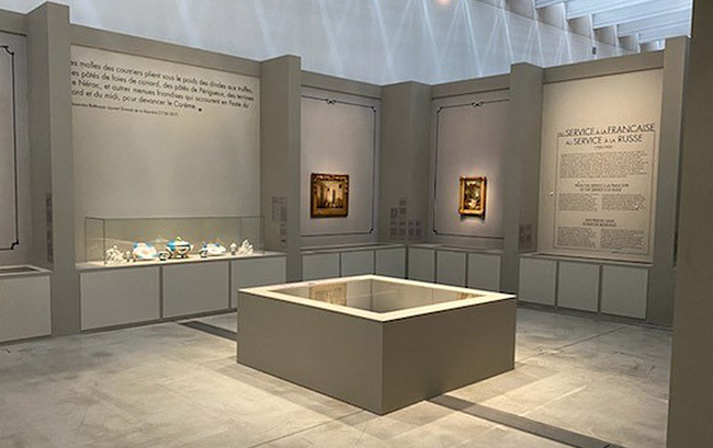 Exposition "Les tables du pouvoir" au Musée du Louvre-Lens