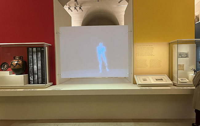 Exposition temporaire "L'Olympisme" au Musée du Louvre à Paris