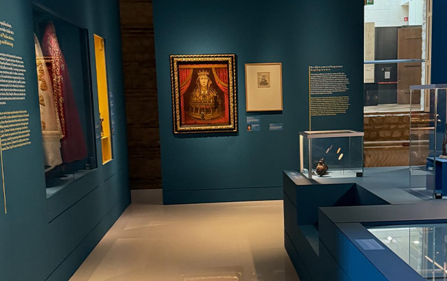 Exposition temporaire "Le Moyen Âge du XIXe siècle. Créations et faux dans les arts précieux" au Musée de Cluny à Paris Exposition temporaire "Le Moyen Âge du XIXe siècle. Créations et faux dans les arts précieux" au Musée de Cluny à Paris