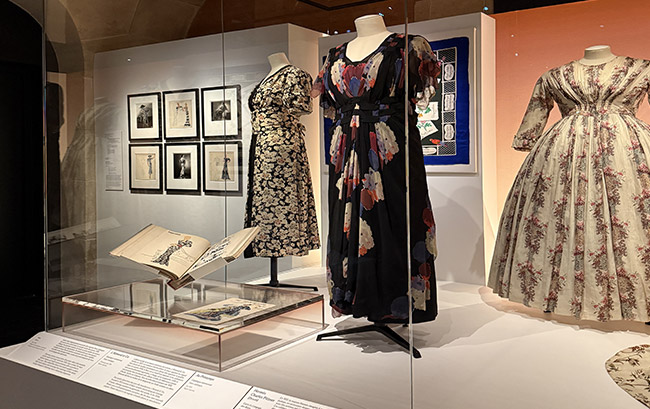 Exposition temporaire "Tisser, broder, sublimer. Les savoir-faire de la mode" au Palais Galliera, Musée de la mode à Paris