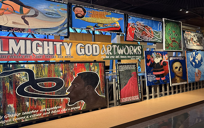 Exposition temporaire "KWAME AKOTO - Almighty God Art Works" au Musée du Quai Branly Jacques Chirac à Paris Exposition temporaire "KWAME AKOTO - Almighty God Art Works" au Musée du Quai Branly Jacques Chirac à Paris