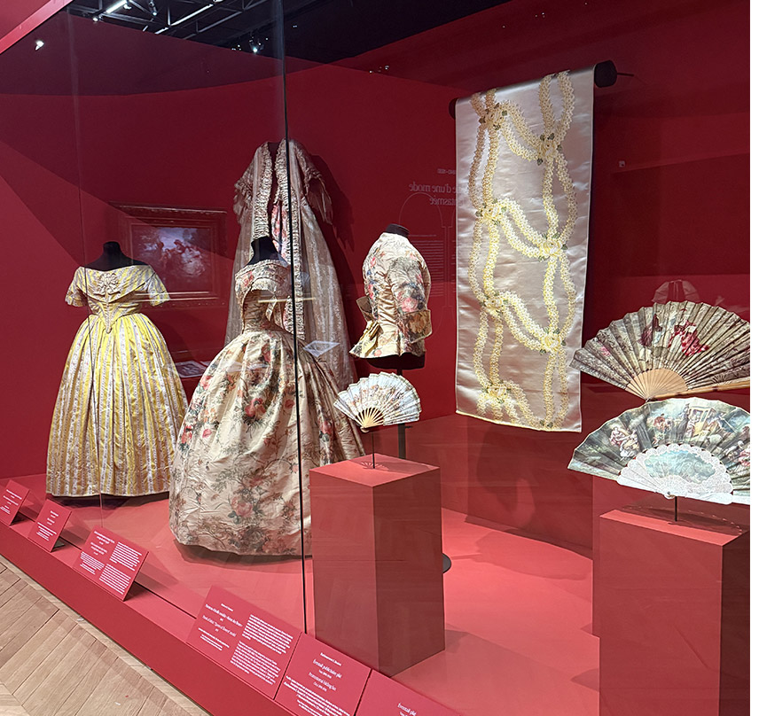 Exposition temporaire "La mode du XVIIIè siècle - un héritage fantasmé" au Palais Galliera, Musée de la mode à Paris Exposition temporaire "La mode du XVIIIè siècle - un héritage fantasmé" au Palais Galliera, Musée de la mode à Paris