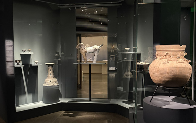 Exposition temporaire "Silla : l'Or et le Sacré" au Musée Guimet à Paris Exposition temporaire "Silla : l'Or et le Sacré" au Musée Guimet à Paris